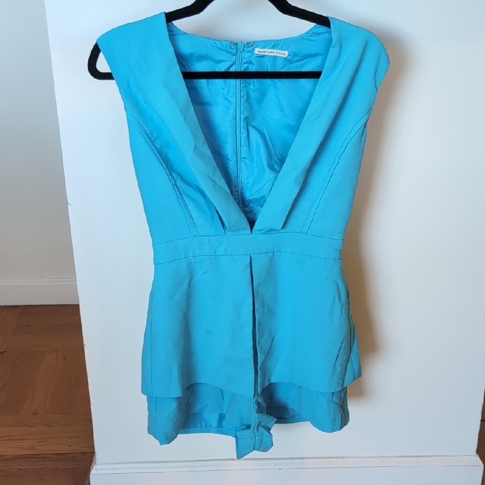 Blue Sleeveless V-Neck Dress